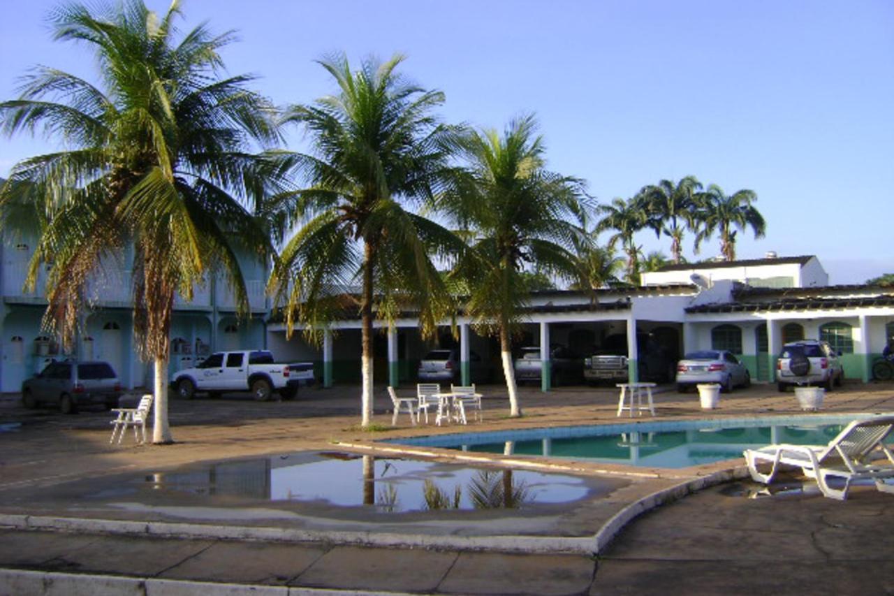 Hotel Das Palmeiras 巴雷拉斯 外观 照片