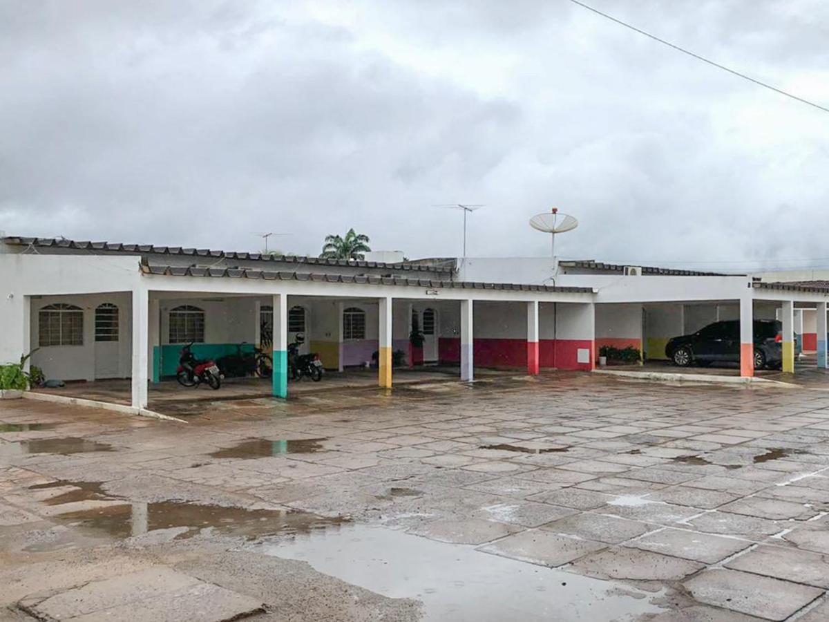 Hotel Das Palmeiras 巴雷拉斯 外观 照片